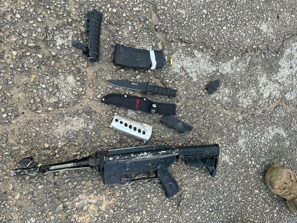 Кс го тима. Террорист из кс го феникс. В 4 5 террористы. Counter strike global offensive террористы. Террорист кс го на dust 2.