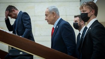 ראש הממשלה בנימין נתניהו יוצא ממליאת הכנסת, 23.02.26