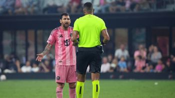 Inter Miami forward Leo Messi (10) complains to referee Ismail Elfath during the second half of an MLS soccer game against Toronto FC on Saturday, Aug. 22, 2026, in Miami. 

