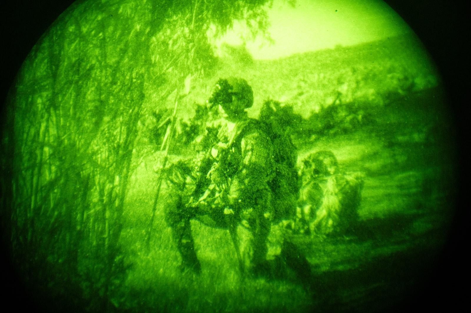 حشد غير مسبوق: 450 ألف جندي احتياط إسرائيلي تحسباً لعملية برية في لبنان