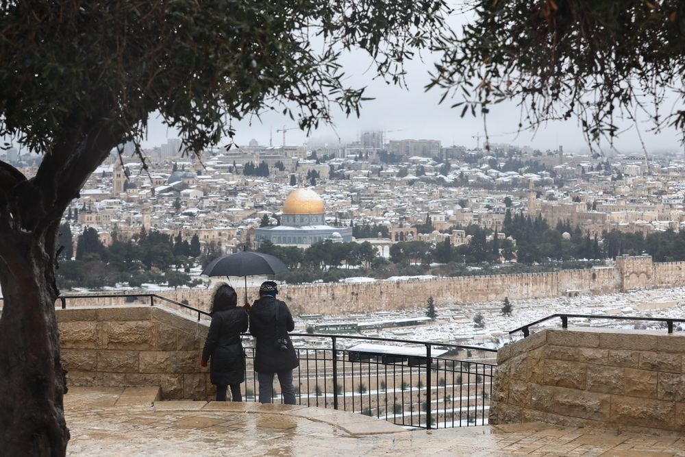 Jerusalem Covered In Snow As Cold Winter Storm Underway In Jewish State