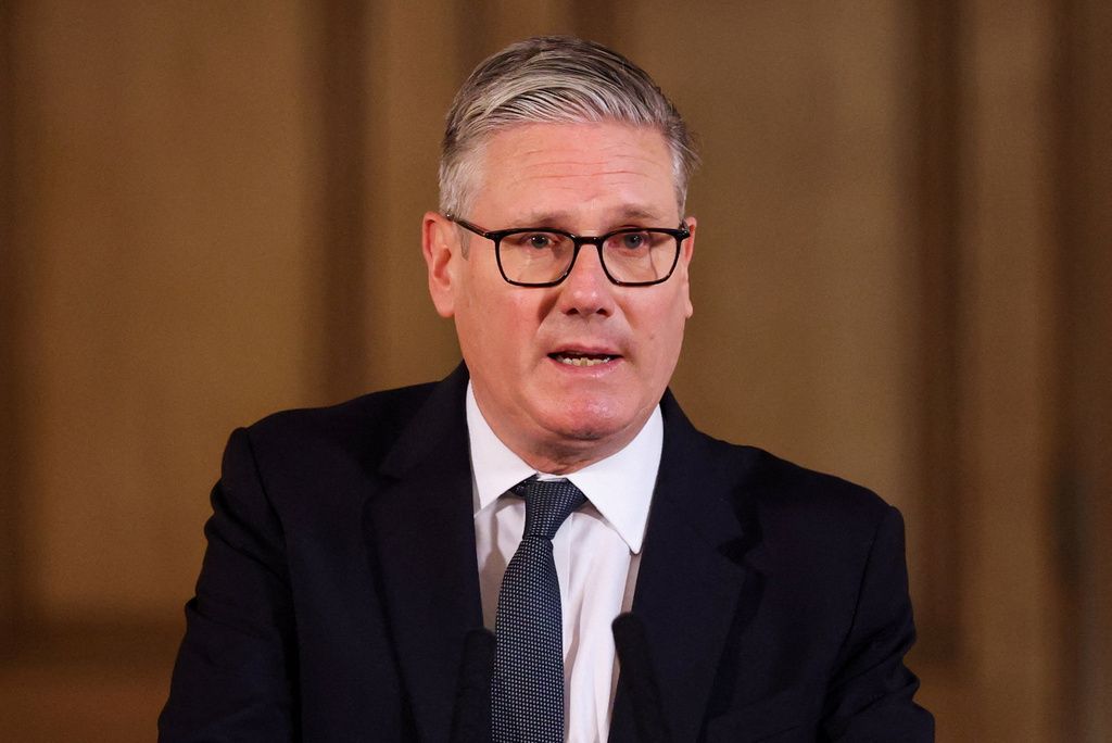 Royaume-Uni : Keir Starmer sous pression, le Labour au bord de la fracture