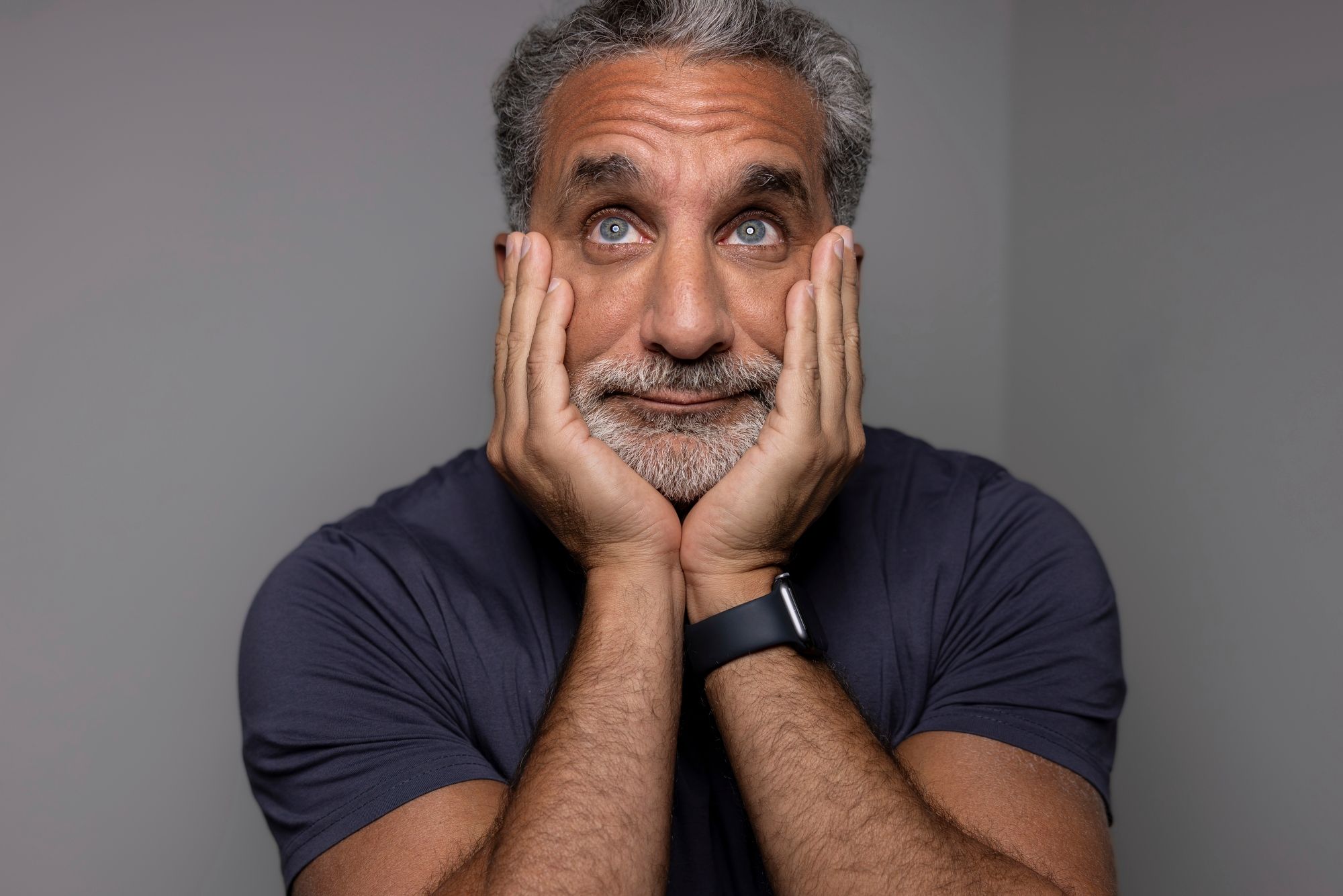 من غريتا تونبرغ إلى باسم يوسف وكارلسون:مشاهير عالميون في قائمة سوداء إسرائيلية