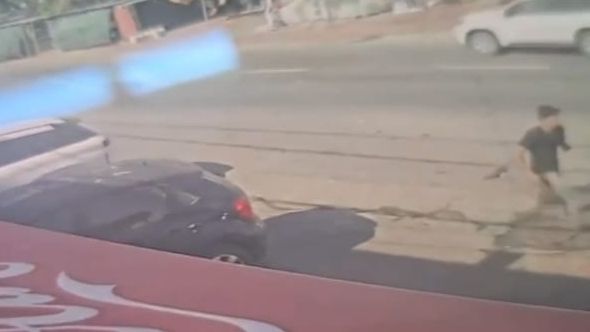 إصابة إسرائيلي في عملية طعن قرب الأغوار.. والجيش يطارد المنفذ