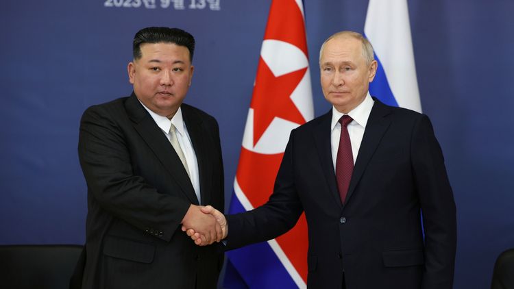 الرئيس فلاديمير بوتين والزعيم الأعلى لكوريا الشمالية كيم جونغ أون، أرشيف