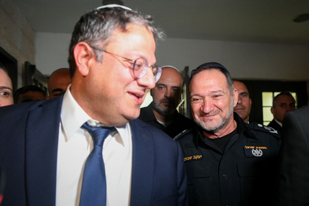 Israel Police Chief Political Winds Will Not Penetrate The Force 