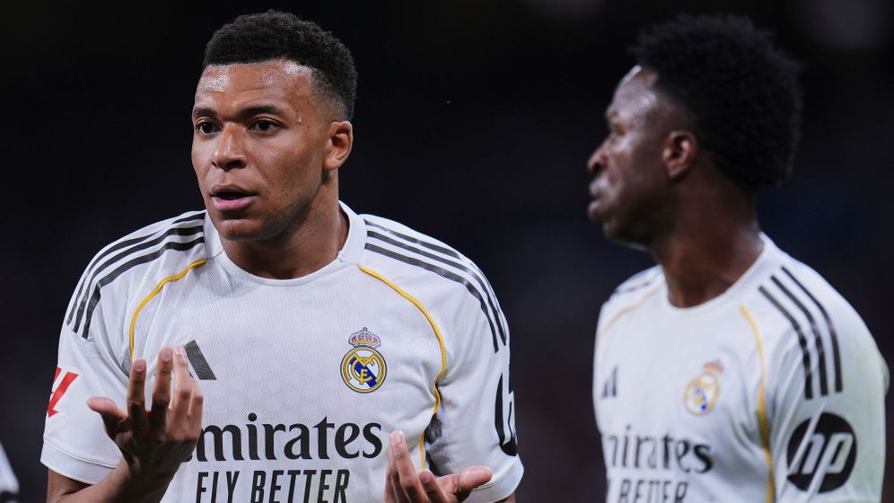 AP Photo/Manu Fernandez Real Madrid's Kylian Mbappe, left, and Real Madrid's Vinicius Junior react during a Spanish La Liga soccer match between Real Madrid and Girona in Madrid, Spain, Friday, April 10, 2026.