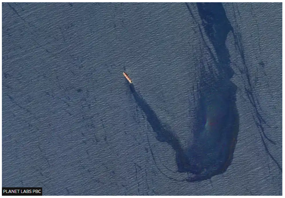 PLANET LABS PBC via U.S. CENTCOM M/V/ Rubymar leaking oil after being attacked by Houthis, while transiting in the Red Sea area.