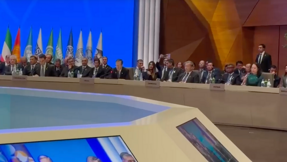 i24NEWS Delegates walk out of Herzog speech at Azerbaijan summit