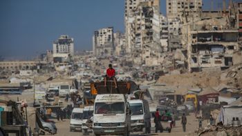 سكان قطاع غزة ينتقلون من منطقة القتال إلى منطقة إنسانية، أرشيف