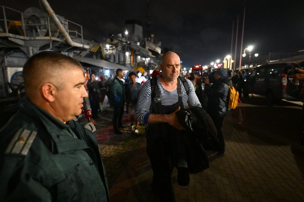 A crew member of the Liberian-flagged container ship Contship Jet, which was attacked by drones, is evacuated and transported to the port of Varna, Bulgaria, aboard the Bulgarian Navy rescue ship "Proteo", late Wednesday, Oct. 28, 2026.