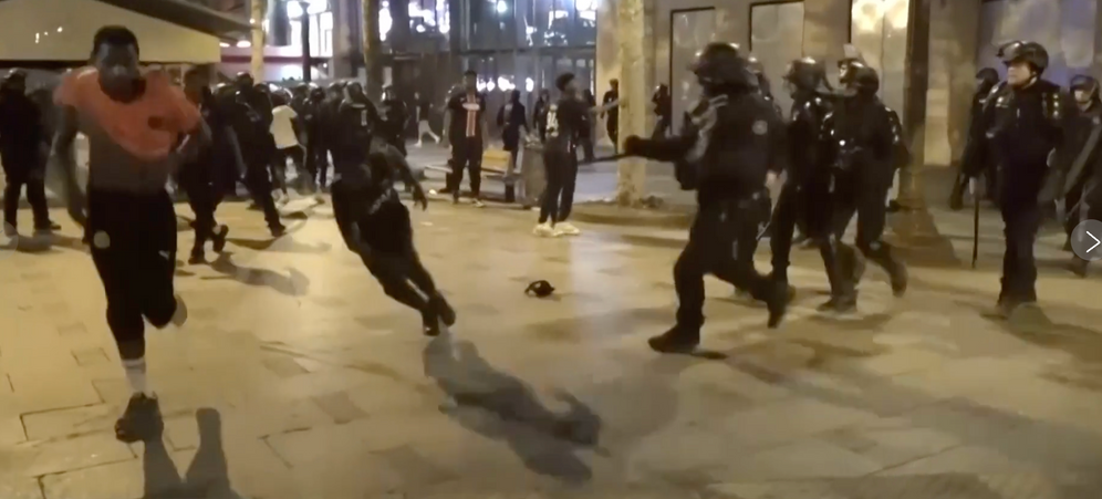 Video/Associated Press La victoire historique du PSG en Ligue des champions a été marquée par une nuit de violences dans plusieurs villes françaises.