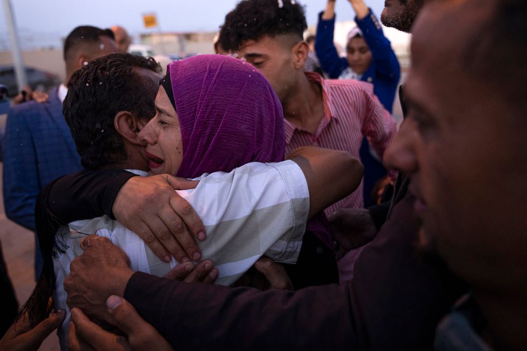 Palestinian Students Reach Gaza After Fleeing Violence In Sudan - Vimarsana News