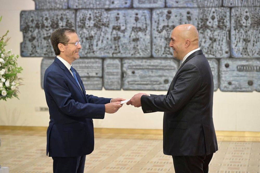 Le président Isaac Herzog et Frédéric Journès