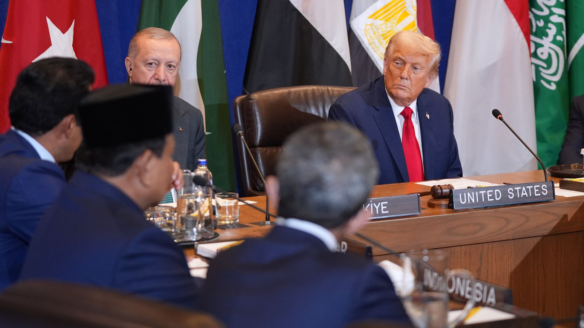 تقرير: ترامب تعهّد لزعماء العرب بأنه لن يسمح بضم الضفة الغربية