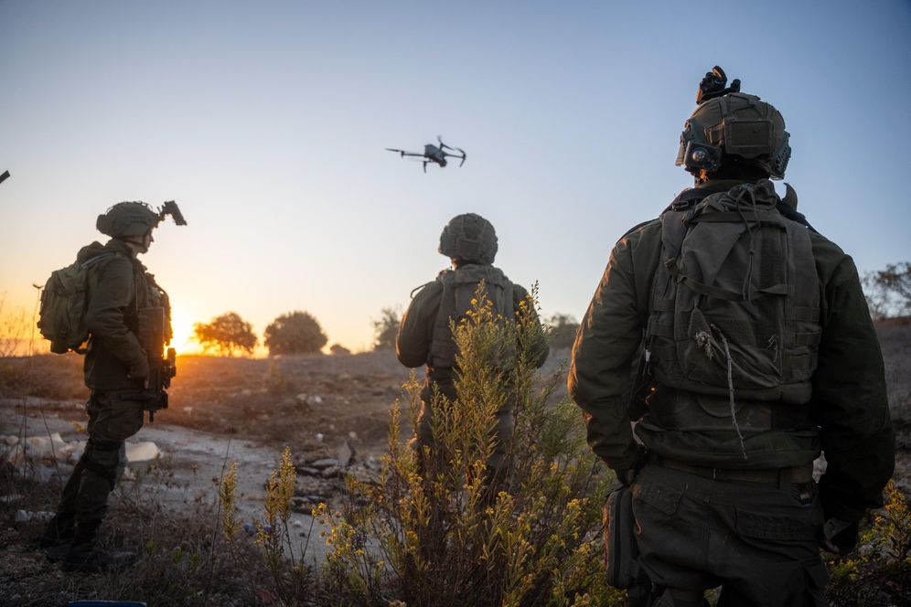 דובר צה"ל פעילות כוחות צה"ל בדרום לבנון לצד רחפן, ארכיון