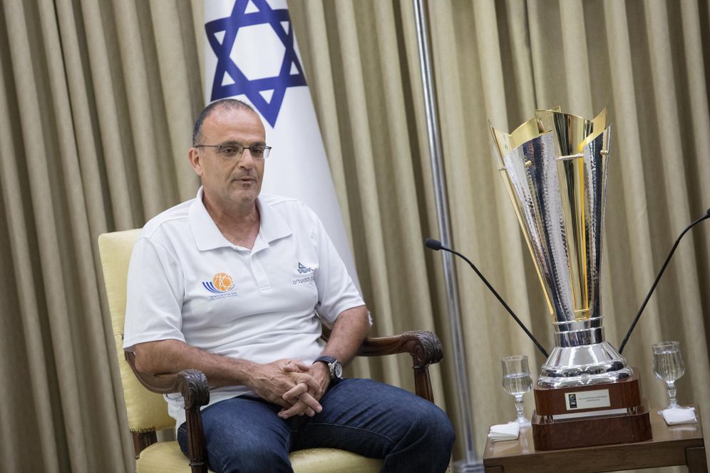 נועם ריבקין פנטון, פלאש 90 מאמן נבחרת ישראל היוצא אריאל בית הלחמי, ארכיון