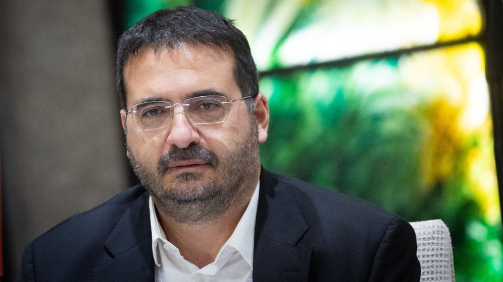 בעלי הפועל תל אביב, עופר ינאי