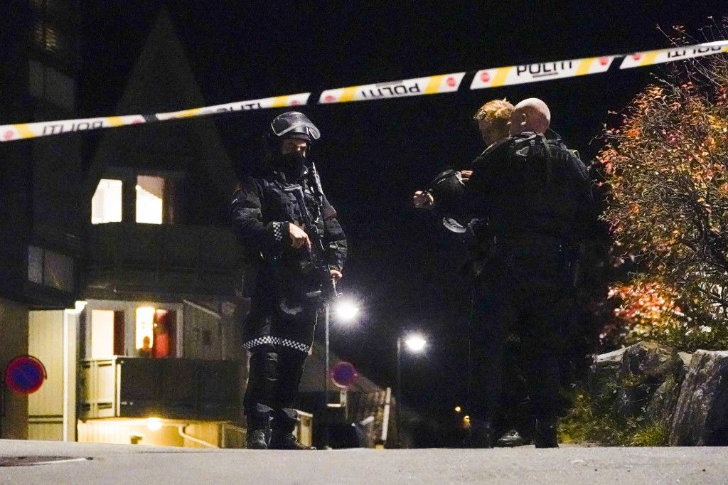 Report Several Deaths In Norway After Bow And Arrow Attack i24NEWS