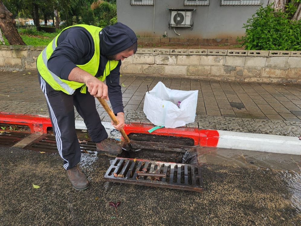 ניקוי תעלות הניקוז בתל אביב