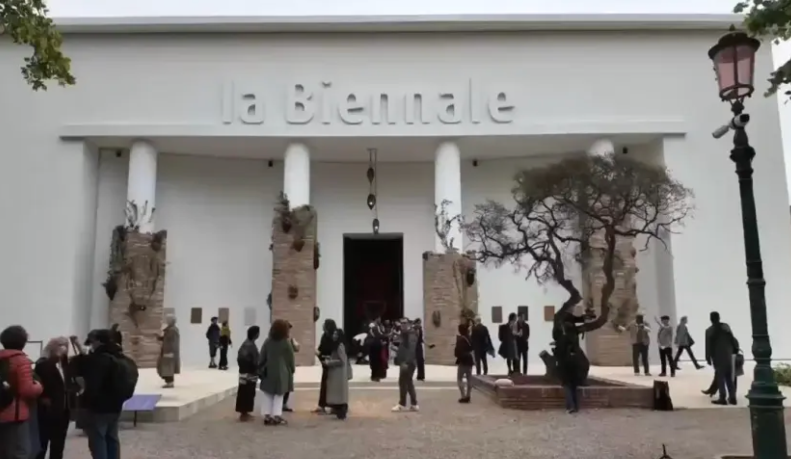 Biennale de Venise : des artistes protestent contre la participation d’Israël