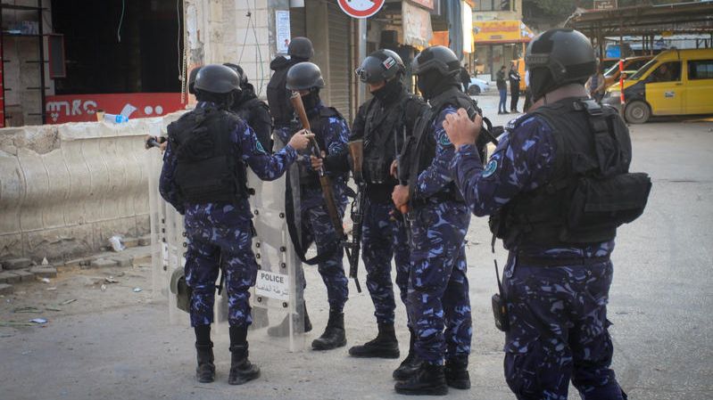 Une étude alerte : les forces de l’Autorité palestinienne pourraient provoquer un massacre pire que le 7 octobre
