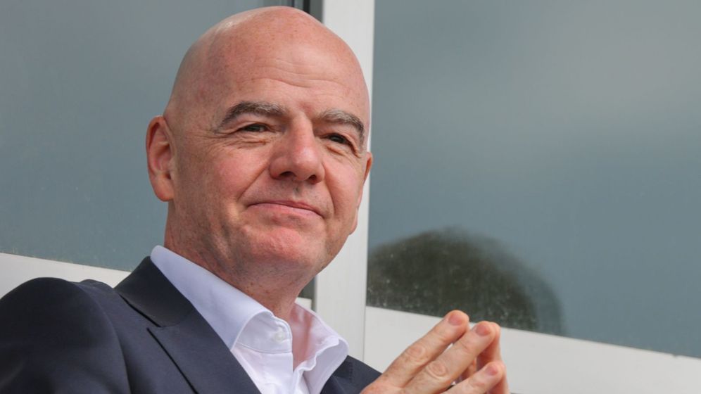 Le président de la FIFA, Gianni Infantino, assiste à un match amical international de football entre l’Iran et le Costa Rica, à Antalya, dans le sud de la Turquie, le mardi 31 mars 2026. 