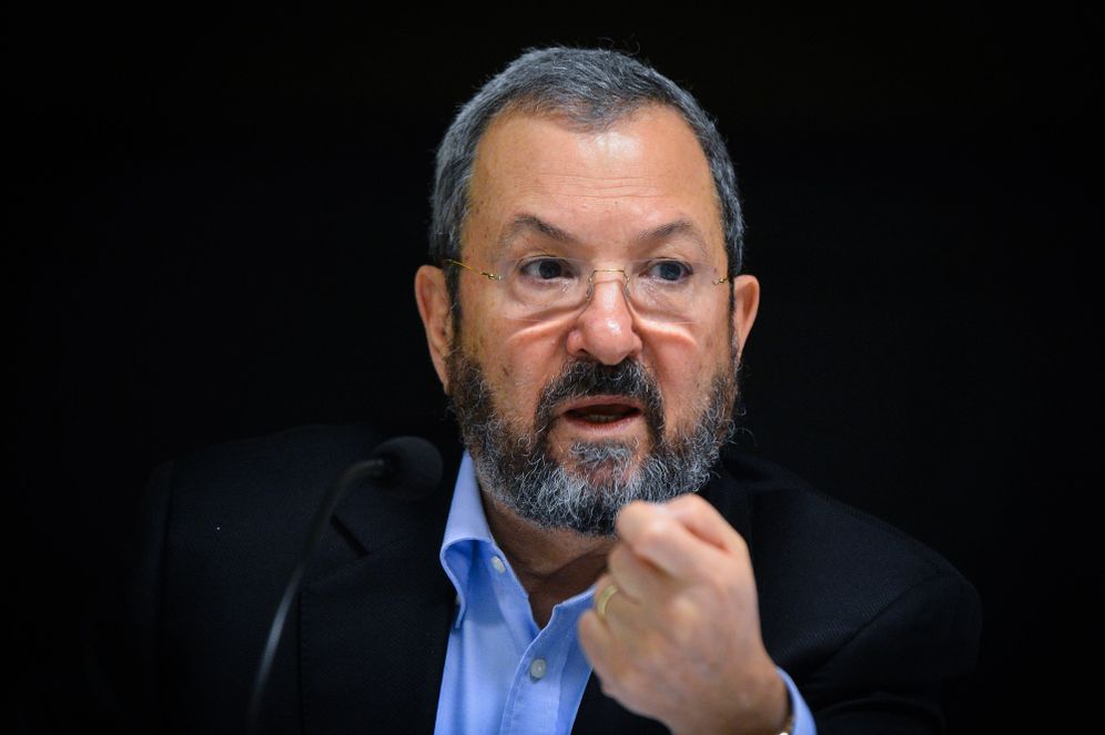 L'ancien premier ministre israélien et ministre de la Défense Ehud Barak