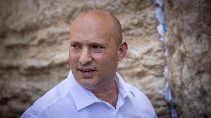 Cyberattaque : le compte Telegram de l'ancien Premier ministre israélien Naftali Bennett piraté