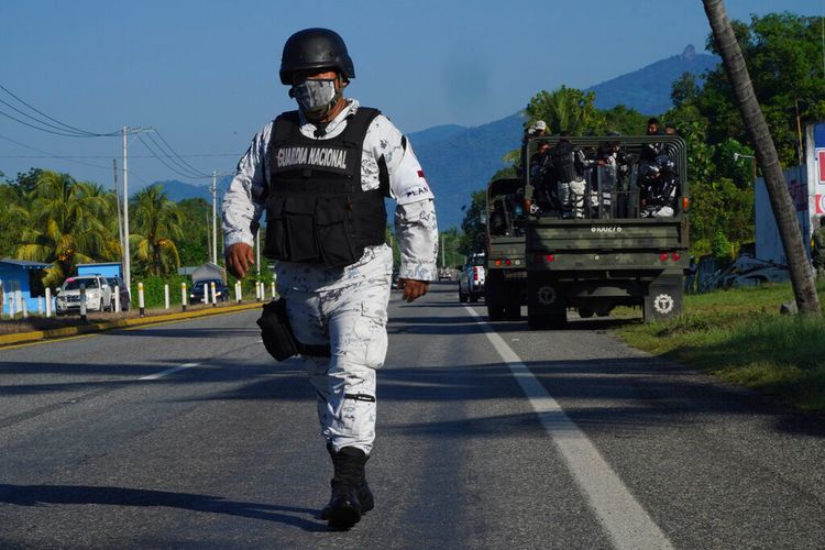 Mexican authorities patrol the outskirts of Huixtla, Chiapas state, Mexico, on October 25, 2021.