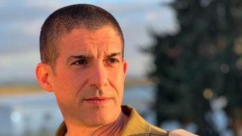 Le général de brigade Guy Markizeno
