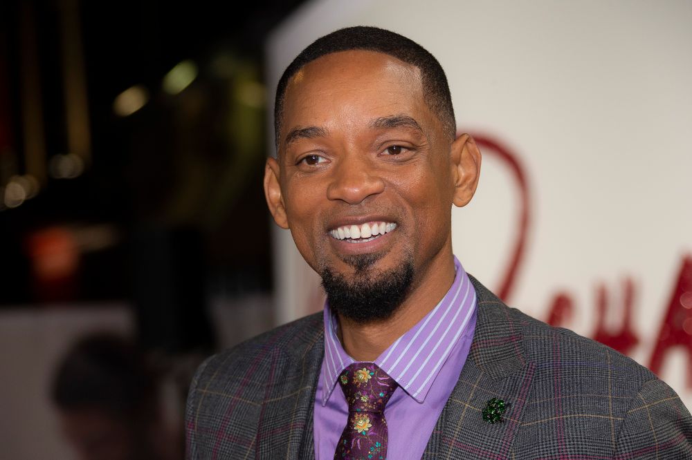 Will Smith poses for photographers upon arrival at the UK premiere of King Richard in London November 17, 2021.