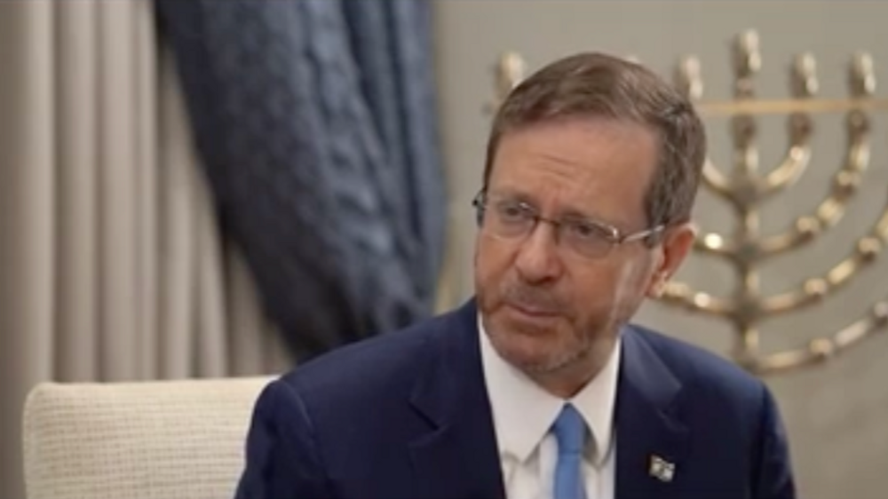 Laura Cellier speaks with Israeli President Isaac Herzog amid war with Hamas