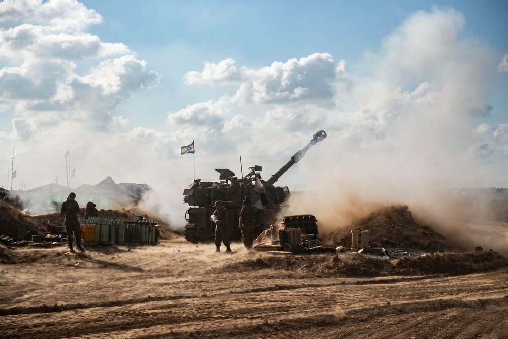 IDF artillery in Gaza, footage released on December 5.