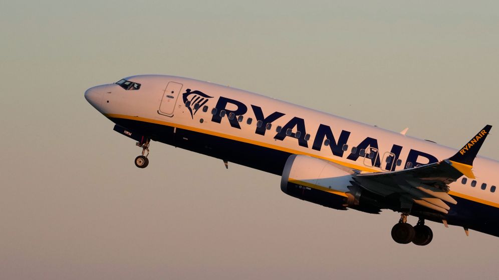 מטוס חברת "ריינאייר", ארכיון