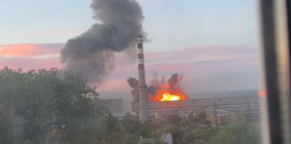Screenshot of Ukrainian missile attack on Russian oil infrastructure