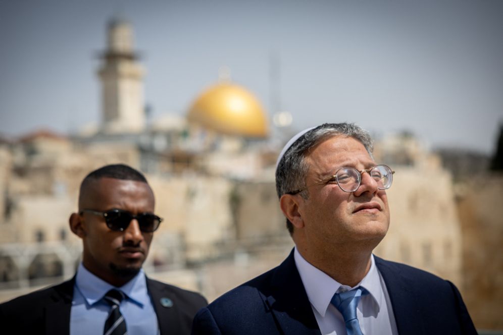 Israel's National Security Minister Itamar Ben Gvir (R) in Jerusalem.