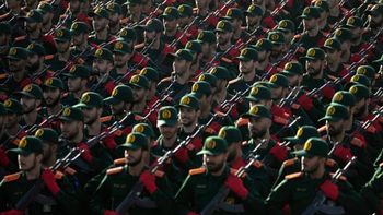 מצעד צבאי של משמרות המהפכה, ארכיון