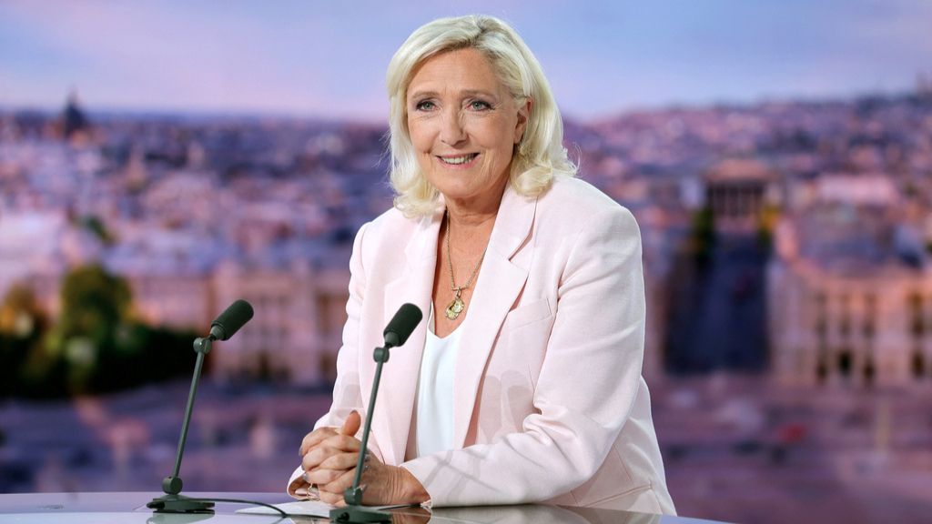 Marine Le Pen se déclare candidate à la présidentielle et annonce un pourvoi en cassation