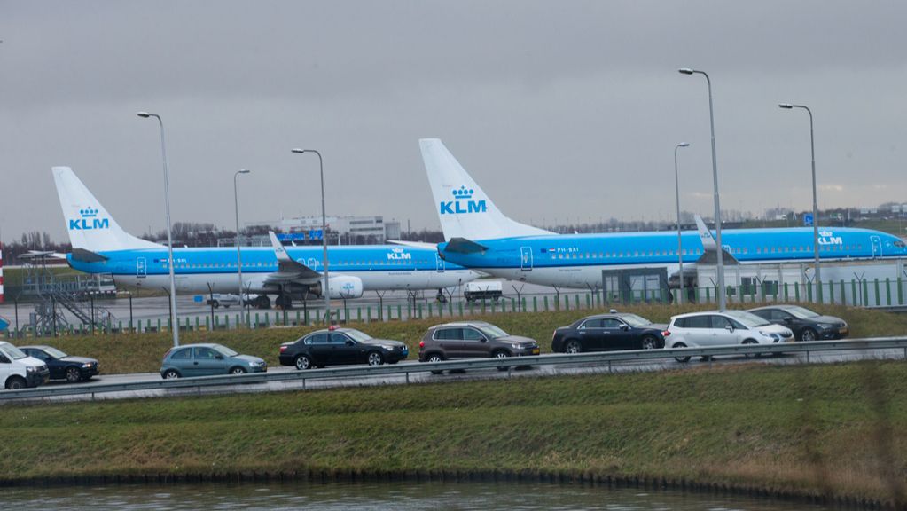 KLM reopens flights to Middle East after brief halt