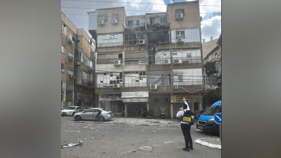 LIVE BLOG | Quatre blessés après la dernière salve en provenance d'Iran sur le centre d’Israël