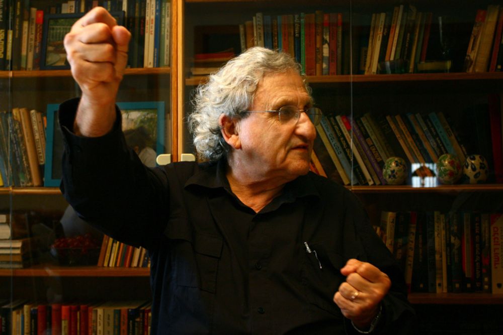 Israeli writer, A.B. Yehoshua, giving an interview at his home in Jerusalem, on May 5, 2007.