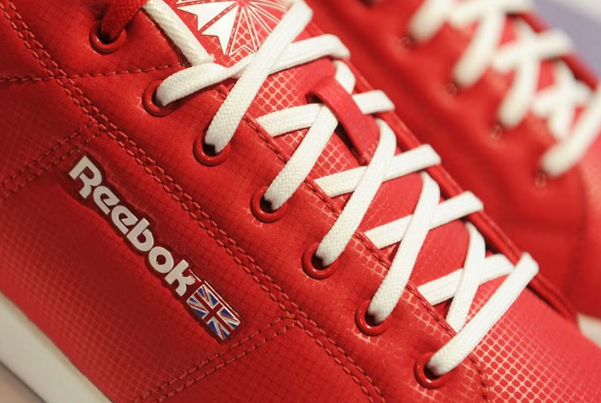 Reebok cède aux pressions du BDS et retire son logo des maillots de l’équipe nationale israélienne