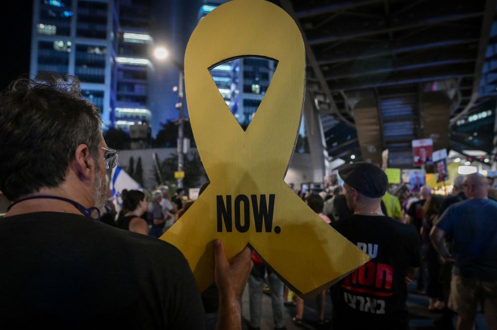 מוחים בכיכר החטופים 20.9.2025