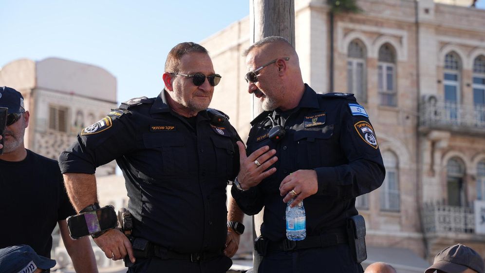 דוברות המשטרה המפכ"ל לשעבר יעקב שבתאי, ארכיון