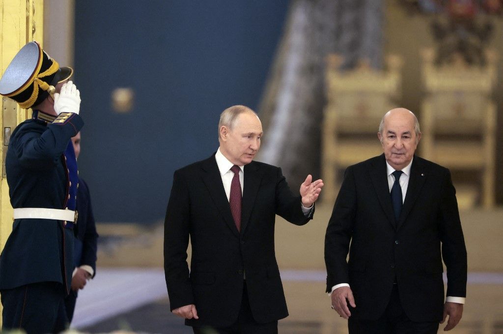 Vladimir Putin Receives His Algerian Counterpart, Strengthening ...