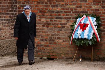 Un survivant de la Shoah  à Auschwitz