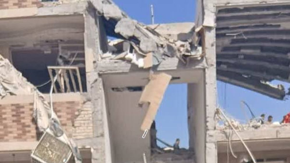 דיווחים באיראן: פיצוץ אירע בעיר בנדר עבאס