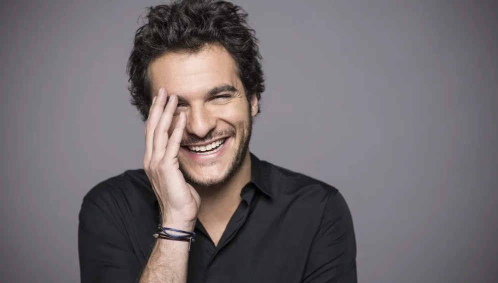 Le chanteur Amir Haddad
