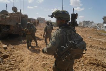 Israeli soldiers operating in the Hamas neighborhood of Khan Yunis
